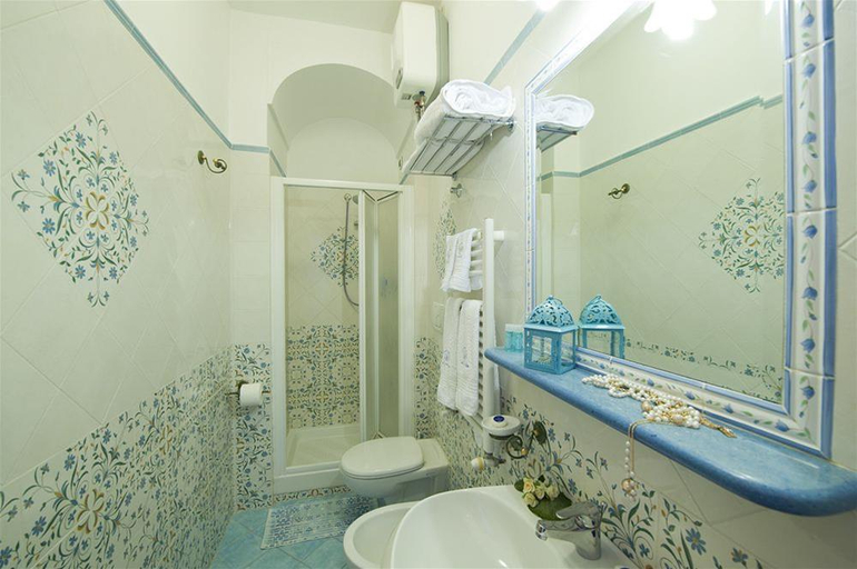 Bathroom 4, La Conchiglia Praiano - Costiera, Salerno
