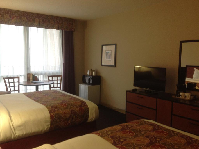 Bedroom 4, Hawthorne Inn and Conference Center, Forsyth