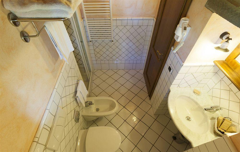 Bathroom 3, Relais Poggio Borgoni, Florence