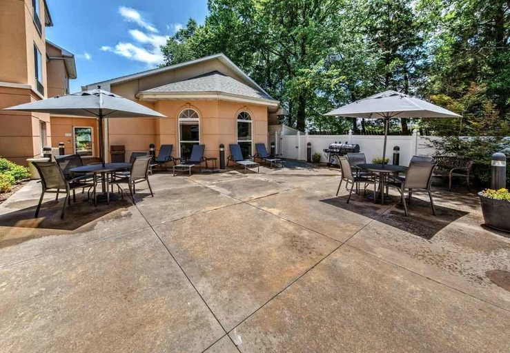 Exterior & Views 2, Fairfield Inn & Suites Rusasellville, Pope