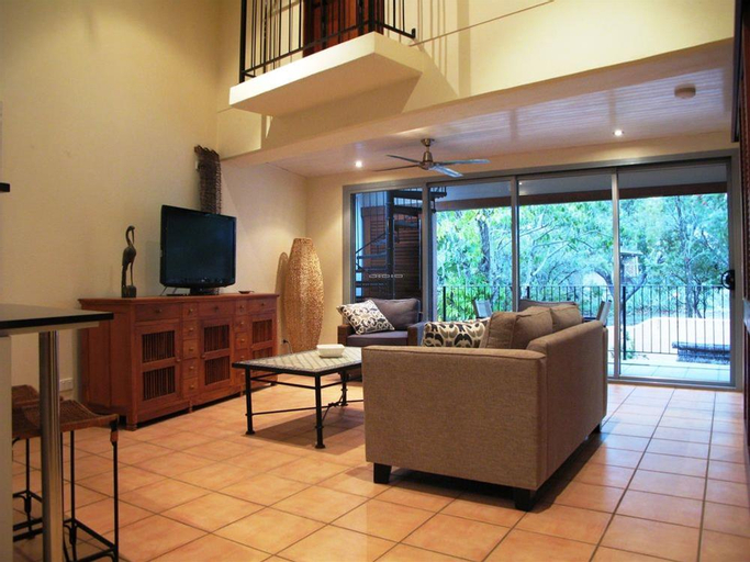 Public Area 4, L'Auberge Apartments Noosa, Noosa - Noosa-Noosaville