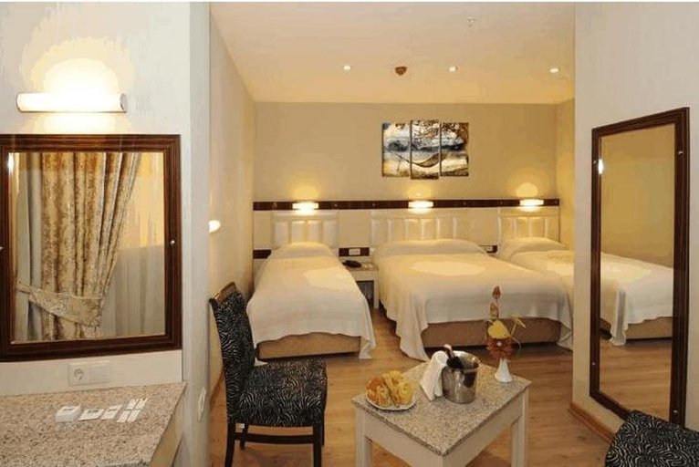 Bedroom 2, The City Port Hotel, Fatih