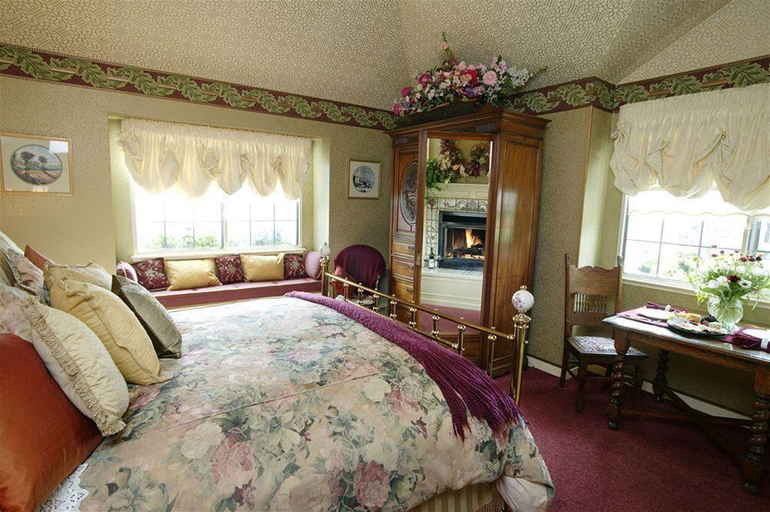 Bedroom 4, Mill Rose Inn, San Mateo