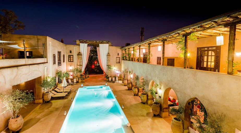 Food & Drinks 5, Caravanserai, Marrakech