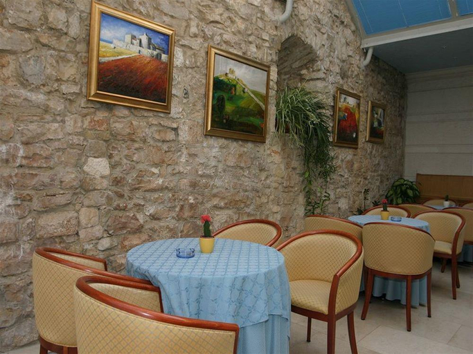 Public Area 2, Hotel Cittar, Novigrad