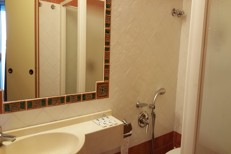 Bathroom 4, Hotel Audi Frontemare, Rimini