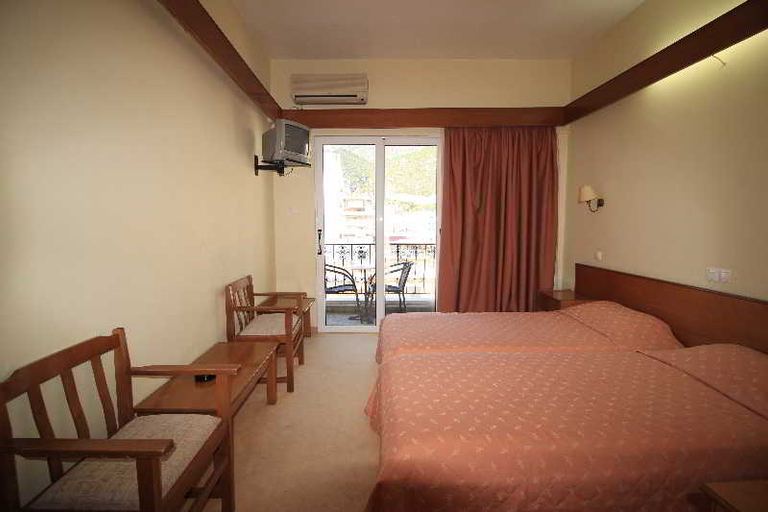 Bedroom 3, Hotel Cityzen, Peloponnese
