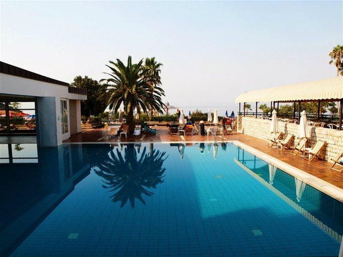 Sport & Beauty 5, Hotel Palas