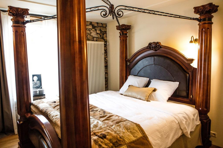 Bedroom 3, Le Tapis Rouge, Luxembourg