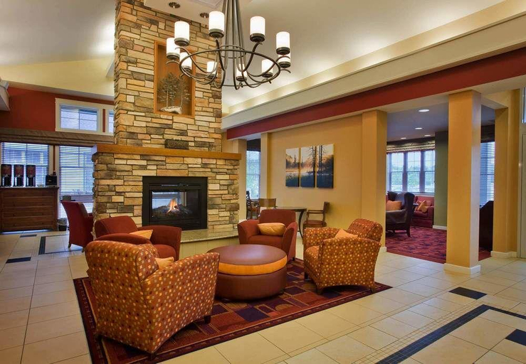 Public Area 2, Residence Inn by Marriott Gravenhurst Muskoka Wharf, Muskoka