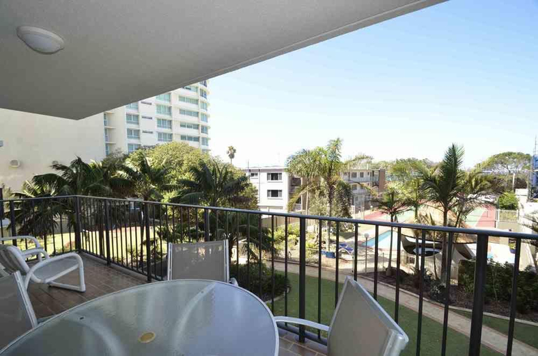Food & Drinks, Majorca Isle Beachside Resort, Maroochy - Maroochydore