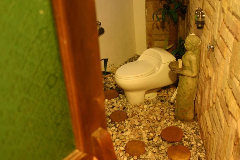 Bathroom 5, Keereeta Resort & Spa, Koh Chang