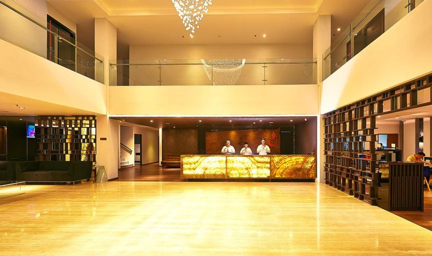 Public Area 2, J Hotel Soekarno Hatta, Tangerang