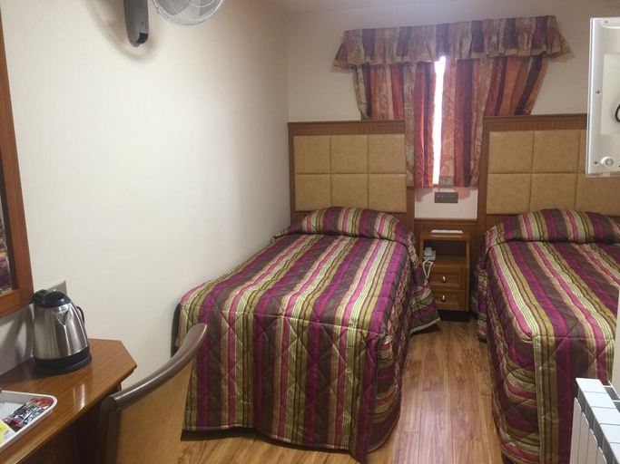 Bedroom 4, White House, London