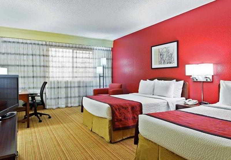 Bedroom 2, Courtyard by Marriott Orlando Altamonte Springs/Maitland, Orange