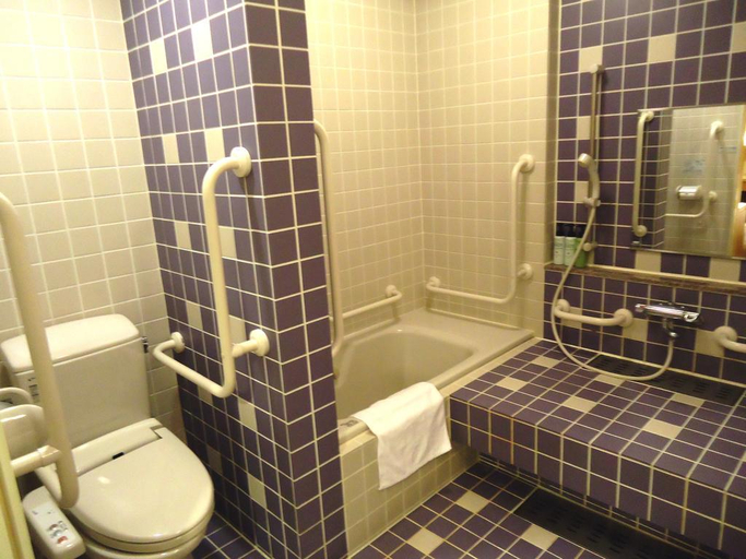 Bathroom 4, Chisun Inn Keikyu Kamata, Ōta