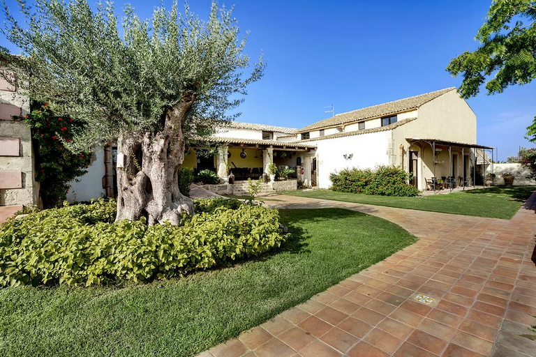 Exterior & Views 2, Villa Giulia Agriturismo, Syracuse