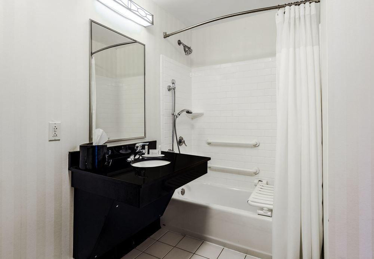 Bathroom 2, Fairfield Inn & Suites Wilkes-Barre Scranton, Luzerne