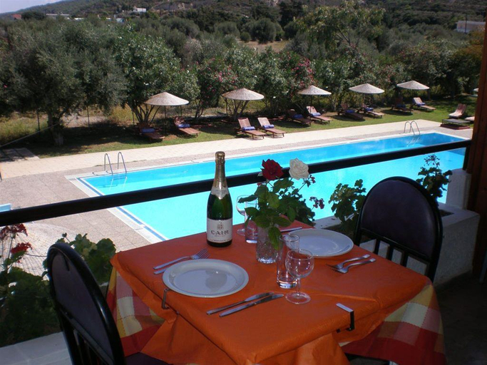 Food & Drinks 5, Vallian Village, South Aegean