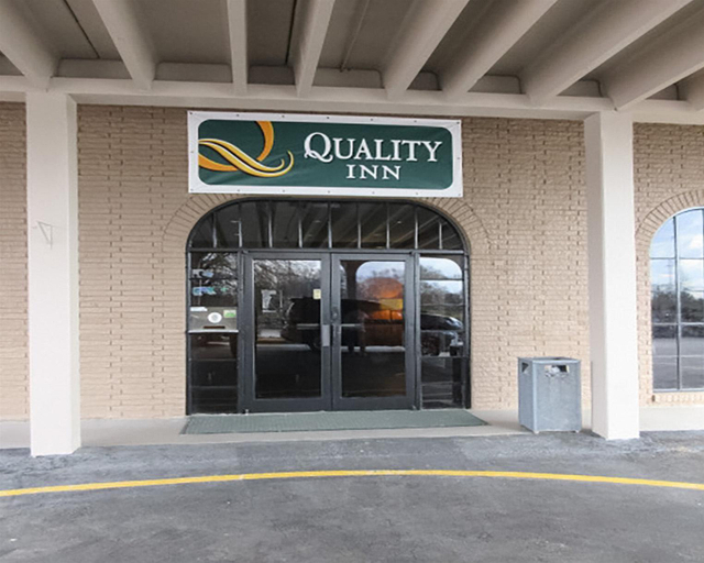 Public Area 2, Quality Inn Perry, Monroe