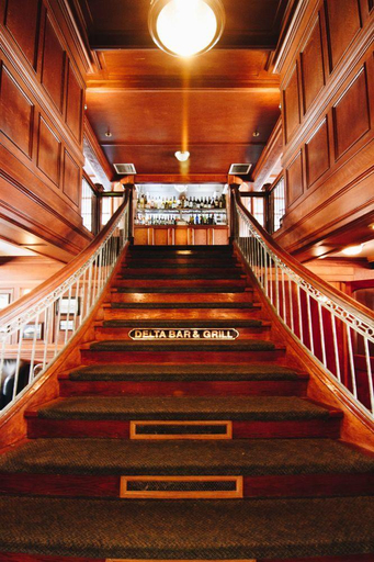 Public Area 2, Delta King Hotel, Sacramento