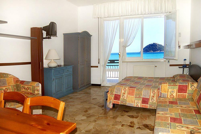 Residence Sole, Savona
