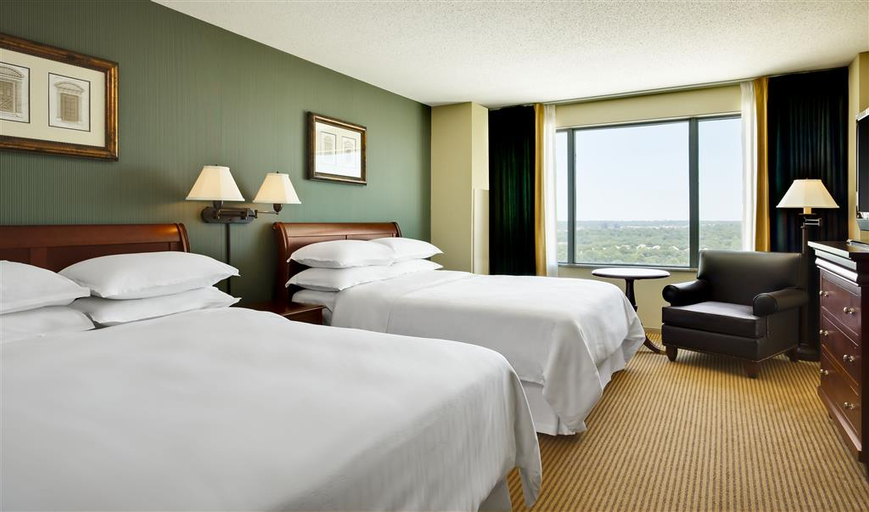 Bedroom 3, Sheraton Overland Park Hotel At The Convention Cen, Kansas City