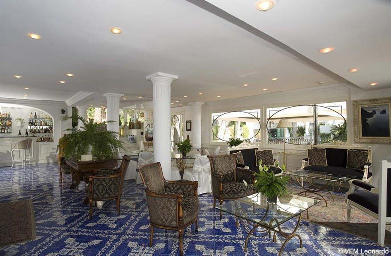 Public Area 3, Casa Morgano, Napoli