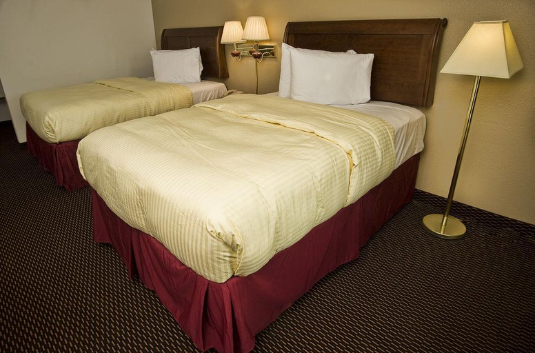 Bedroom 3, Express Inn Suites Palestine, Anderson