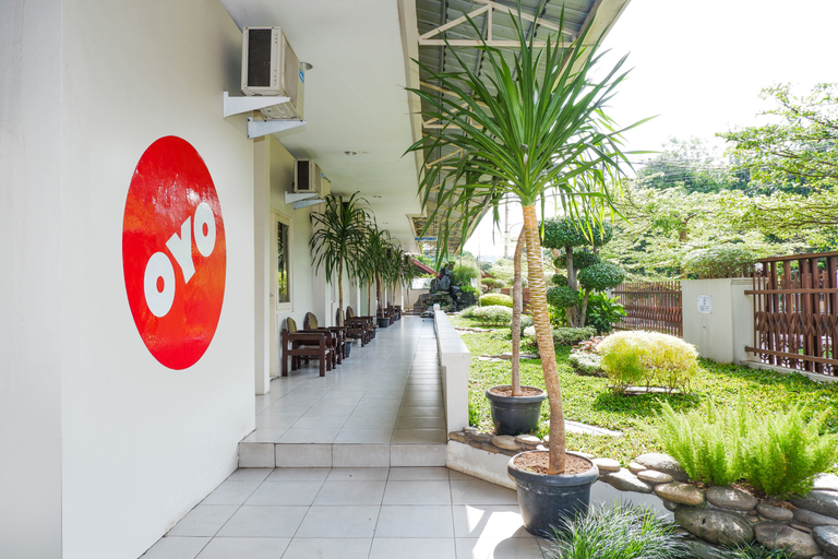 Public Area 3, New Mira Hotel, Semarang