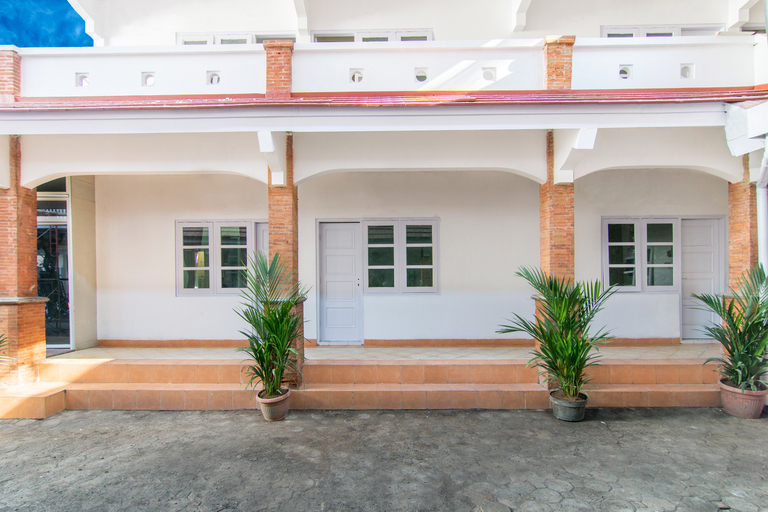 Exterior & Views 5, OYO 966 Dinda Guesthouse, Sleman