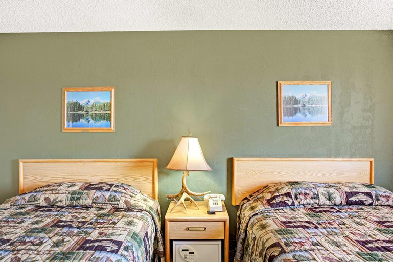 Super 8 by Wyndham Gardnerville Topaz Lake, Douglas