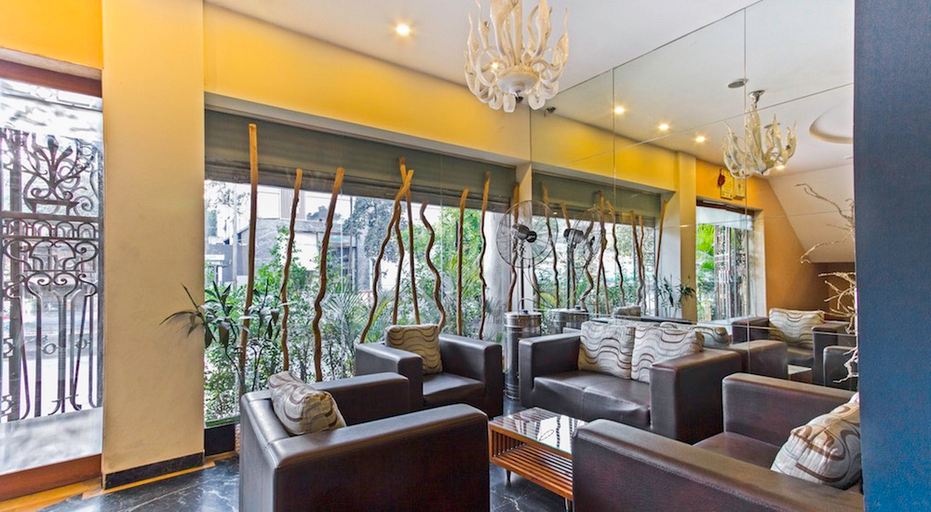 Public Area 5, Treebo Golden Emerald, Pune