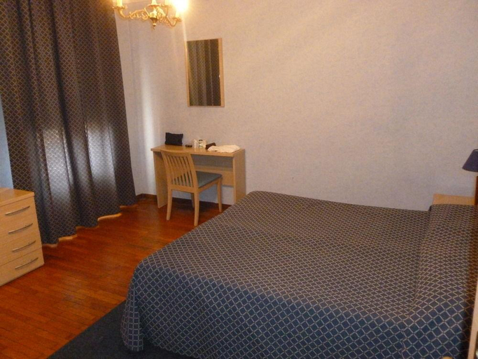 Bedroom 5, Hotel Belvedere, Imperia