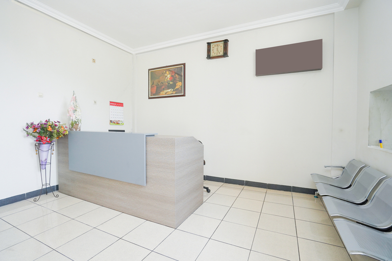 Public Area 3, Hotel O Graha Marina, Surabaya