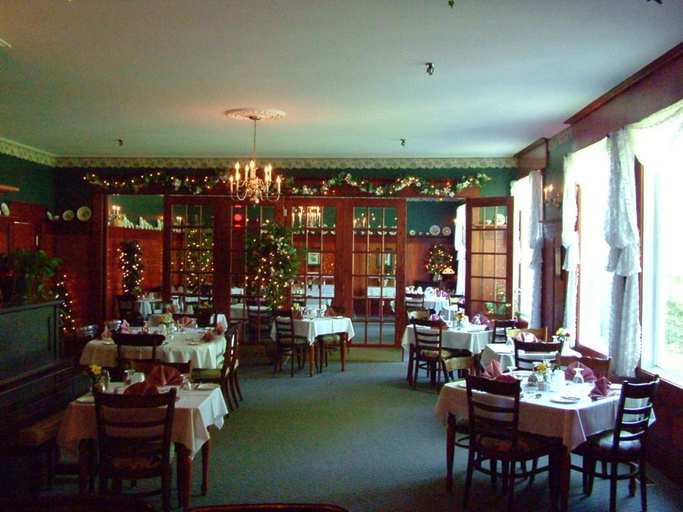 Food & Drinks 3, Marshlands Inn, Westmorland