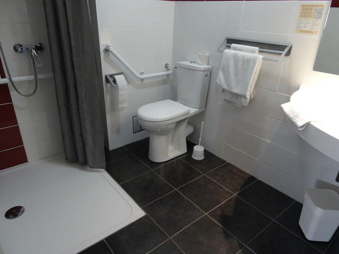 Bathroom 4, Hotel PRADO avec Parking - Proche Zenith, Haute-Garonne