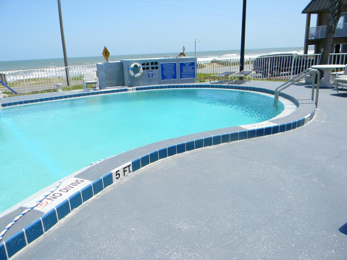 Sport & Beauty 5, Topaz Motel, Flagler
