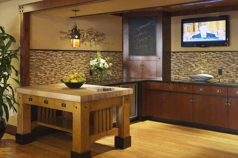 Public Area 3, Larkspur Landing Extended Stay Suites Hillsboro, Washington