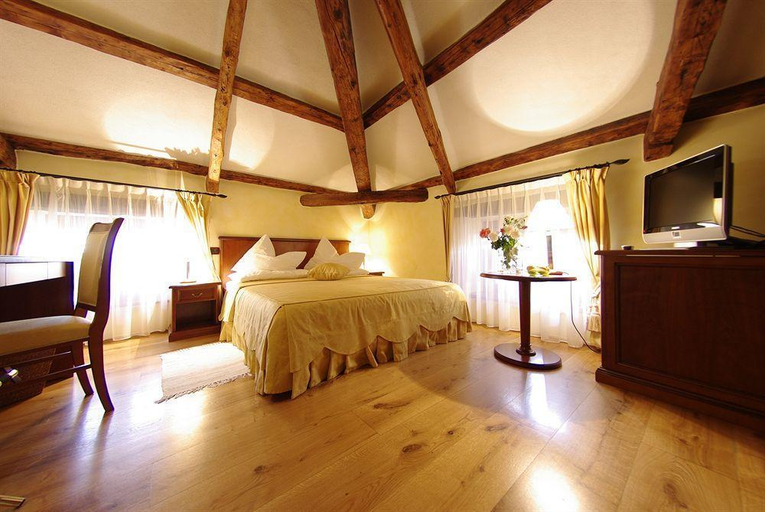 Bedroom, Heritage Hotel San Rocco, Brtonigla