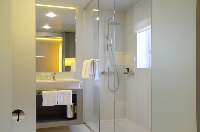 Bathroom 5, Hostellerie La Butte Aux Bois, Limburg