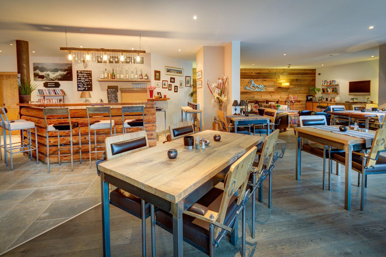 Food & Drinks 4, Alpenlodge, Hotel, Visp