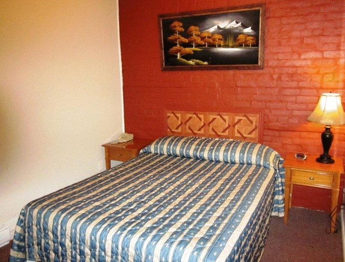 Bedroom 2, Hôtel Ste-Catherine, Montréal