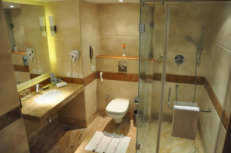 Bathroom 4, Accord Puducherry, Puducherry