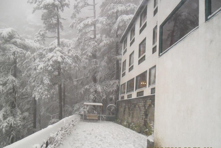 Public Area 2, Honeymoon Inn, Shimla