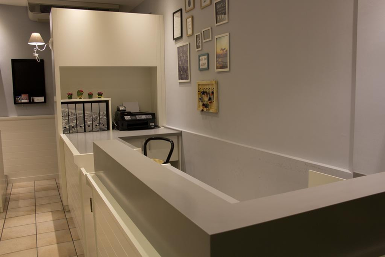 Bathroom 4, Jolie, Rimini