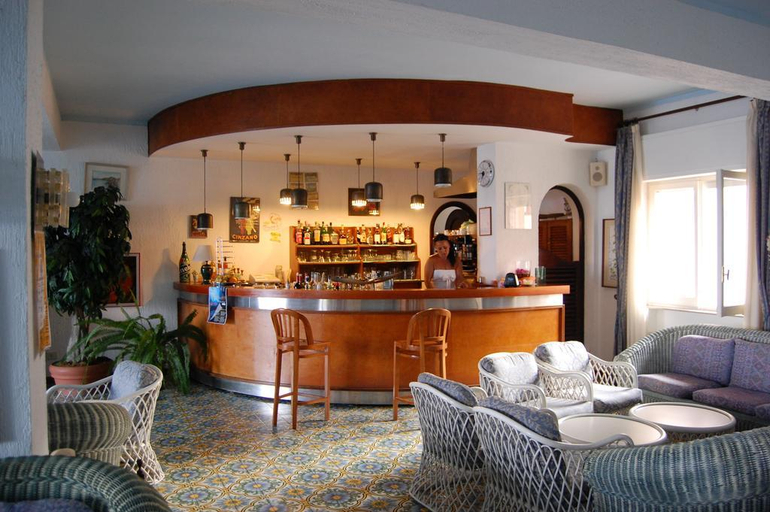 Public Area, Giardino sul Mare, Messina