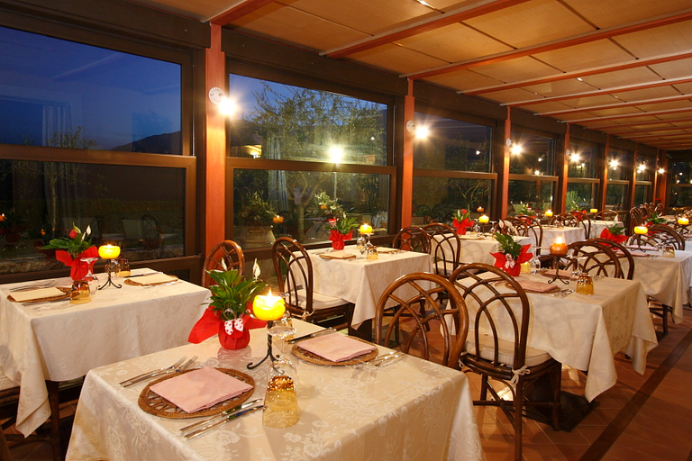 Food & Drinks 2, Il Casale Suite Spa and Villas, Savona