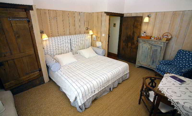 Bedroom 3, Domaine De Bassilour, Pyrénées-Atlantiques