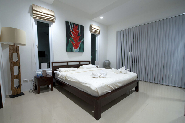 Oriental Beach Pearl Resort, K. Sam Roi Yot